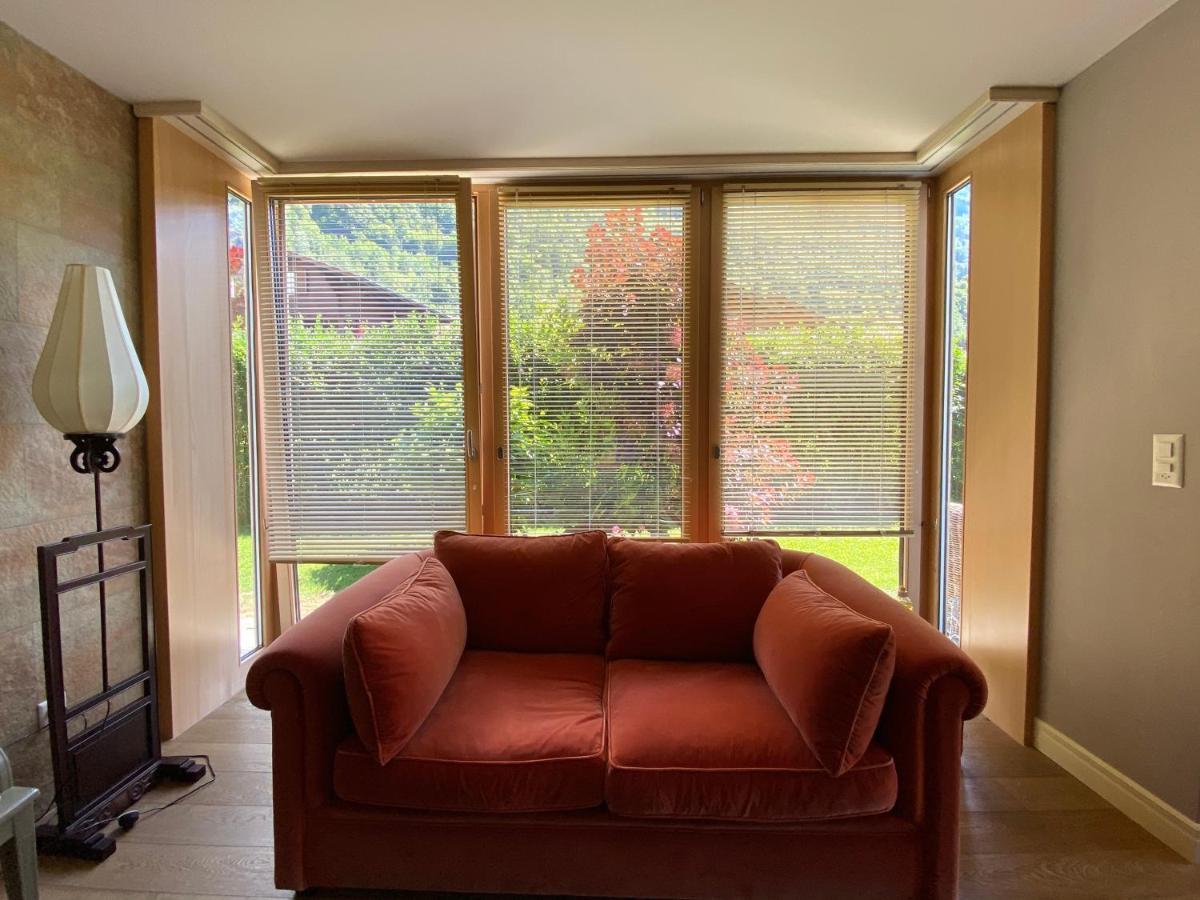איסלטואלד An Apartment In A Modern Swiss Chalet מראה חיצוני תמונה